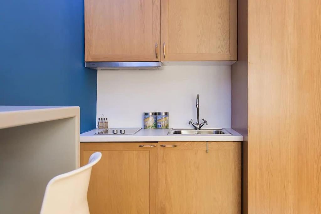 Plaka'S Flat-Near Syntagma Metro Station Leilighet Athen Eksteriør bilde