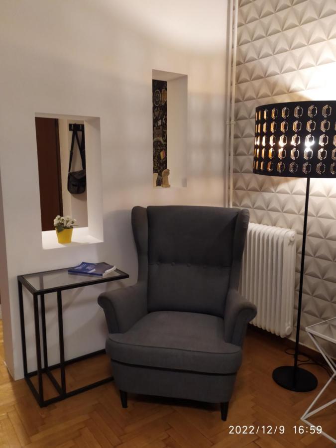 Plaka'S Flat-Near Syntagma Metro Station Leilighet Athen Eksteriør bilde