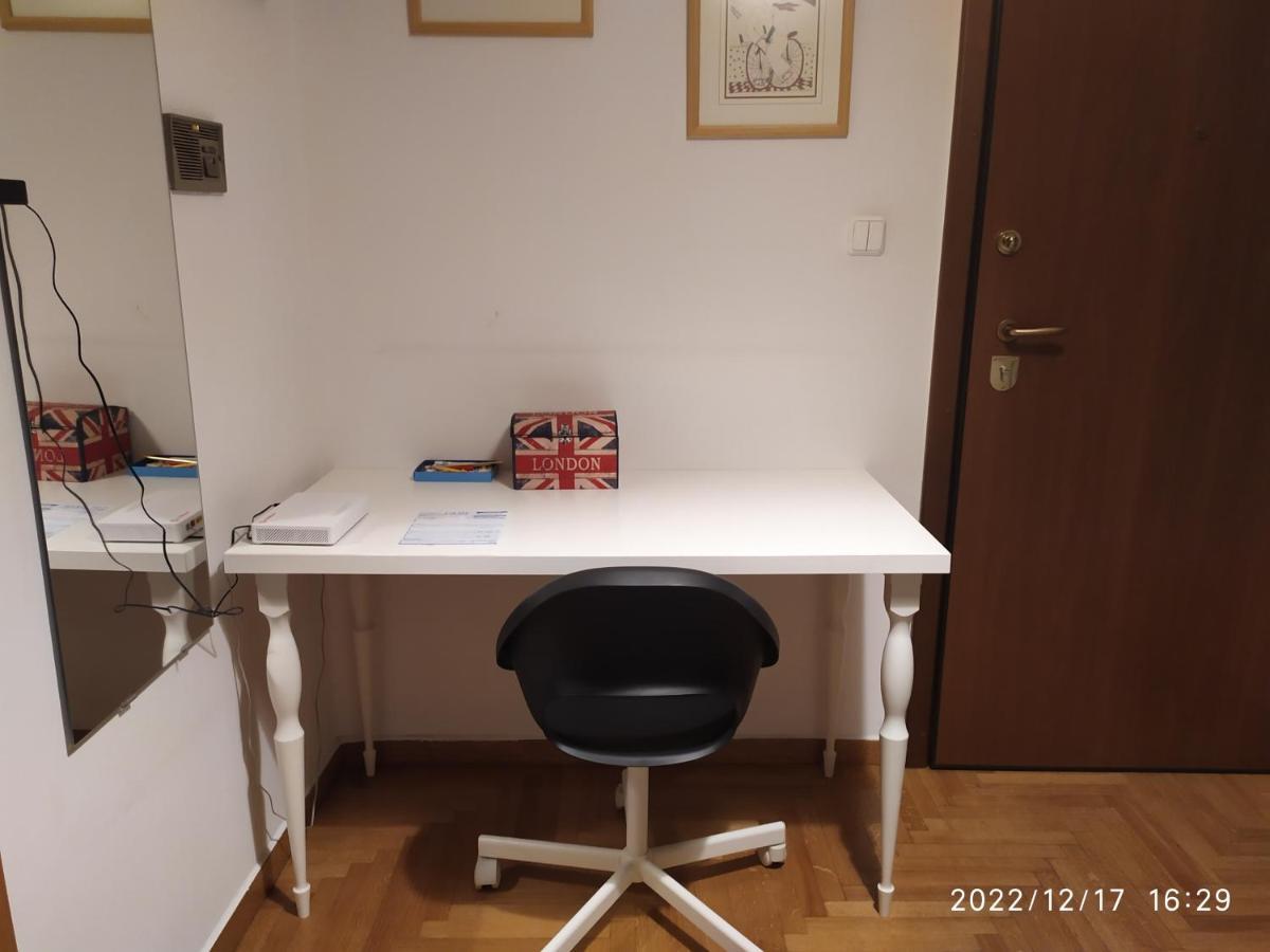 Plaka'S Flat-Near Syntagma Metro Station Leilighet Athen Eksteriør bilde